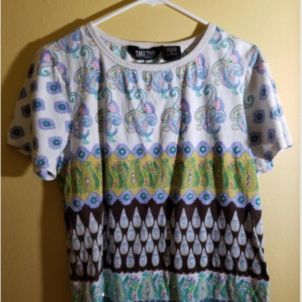 Floral White Designs